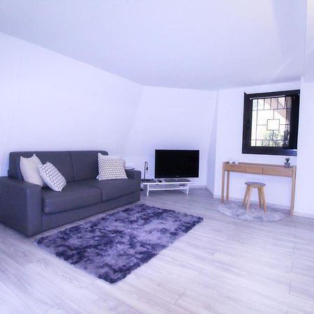 Large Studio Close To Monaco, Bnb Ric' Keys โบโซเลย ภายนอก รูปภาพ