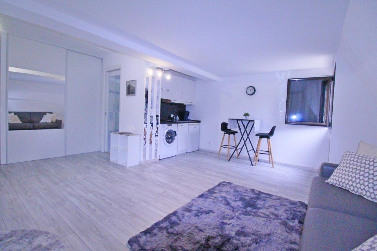 Large Studio Close To Monaco, Bnb Ric' Keys โบโซเลย ภายนอก รูปภาพ